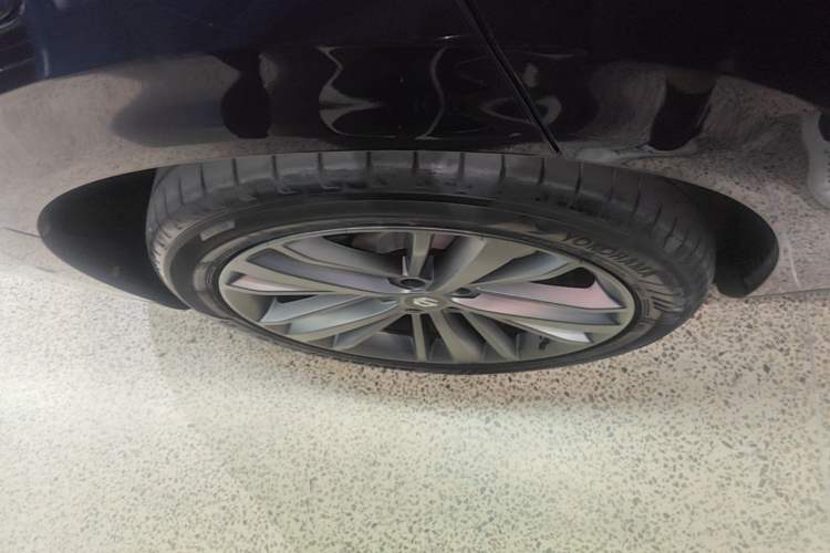 Used Leapmotor C16 2024 Range-Extended 200 LiDAR Edition Right Rear Wheel Hub