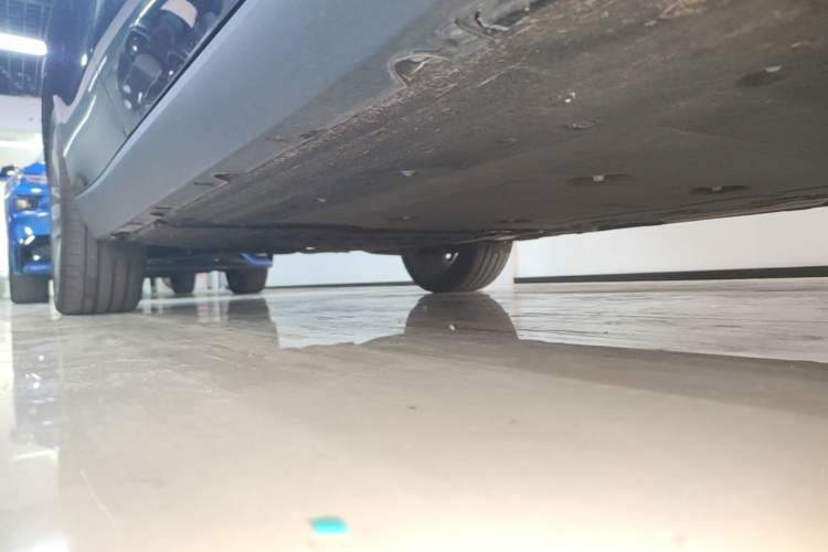Used Leapmotor C16 2024 Range-Extended 200 LiDAR Edition Right Side Sill