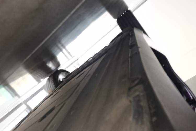 Used Leapmotor C16 2024 Range-Extended 200 LiDAR Edition Right Side Sill