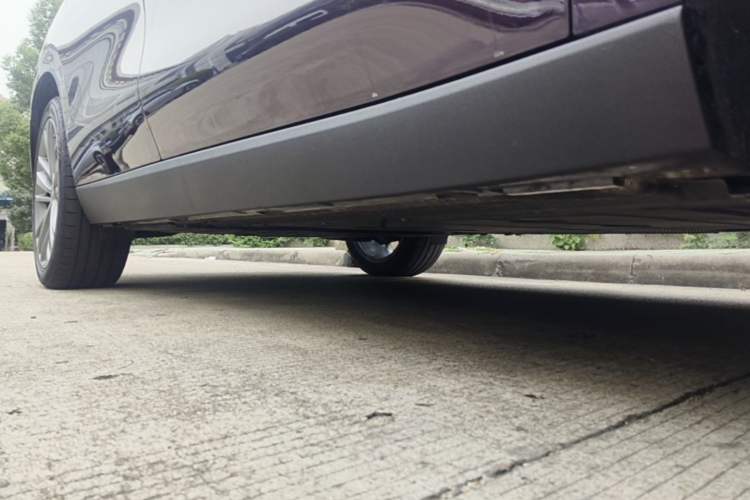 Used Leapmotor C16 2024 Range-Extended 200 Luxury Edition Right Side Sill