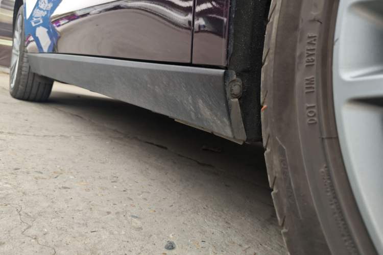 Used Leapmotor C16 2024 Range-Extended 200 LiDAR Edition Right Side Sill