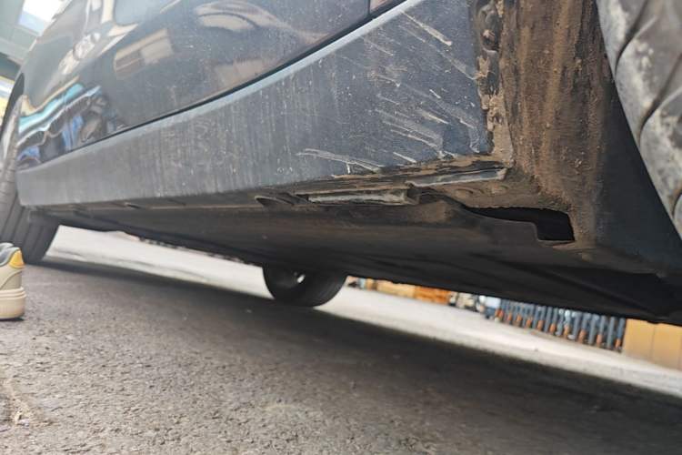 Used Leapmotor C16 2024 Range-Extended 200 LiDAR Edition Right Side Sill