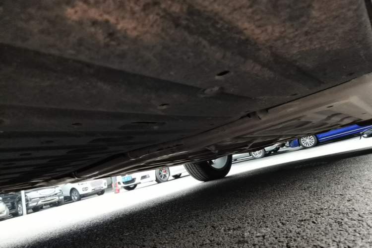 Used Leapmotor C16 2024 Range-Extended 200 LiDAR Edition Right Side Sill