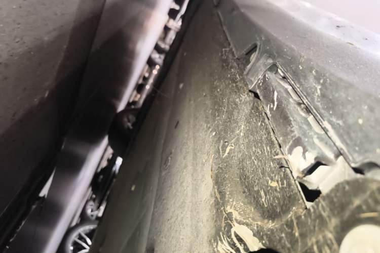 Used Leapmotor C16 2024 Range-Extended 200 Luxury Edition Right Side Sill