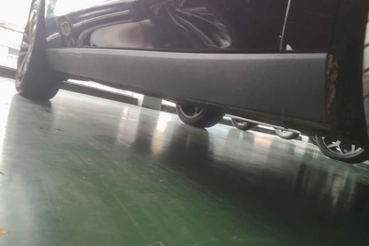 Used Leapmotor C16 2024 Pure Electric 520 Deluxe Edition Right Side Sill