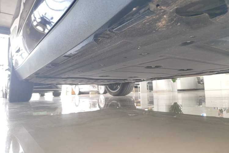 Used Leapmotor C16 2024 Range-Extended 200 LiDAR Edition Right Side Sill