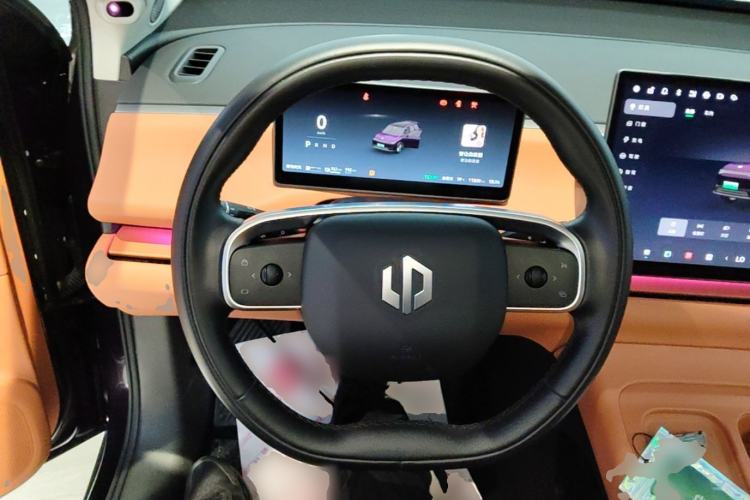 Used Leapmotor C16 2024 Range-Extended 200 LiDAR Edition Steering Wheel