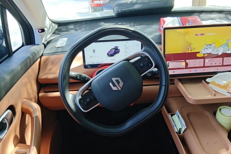 Used Leapmotor C16 2024 Range-Extended 200 Luxury Edition Steering Wheel