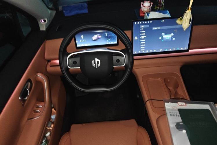 Used Leapmotor C16 2024 Range-Extended 200 Luxury Edition Steering Wheel