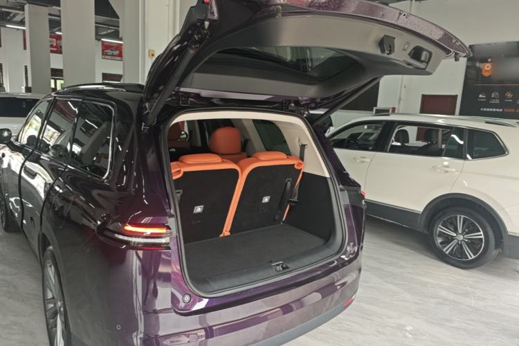 Used Leapmotor C16 2024 Range-Extended 200 LiDAR Edition Trunk