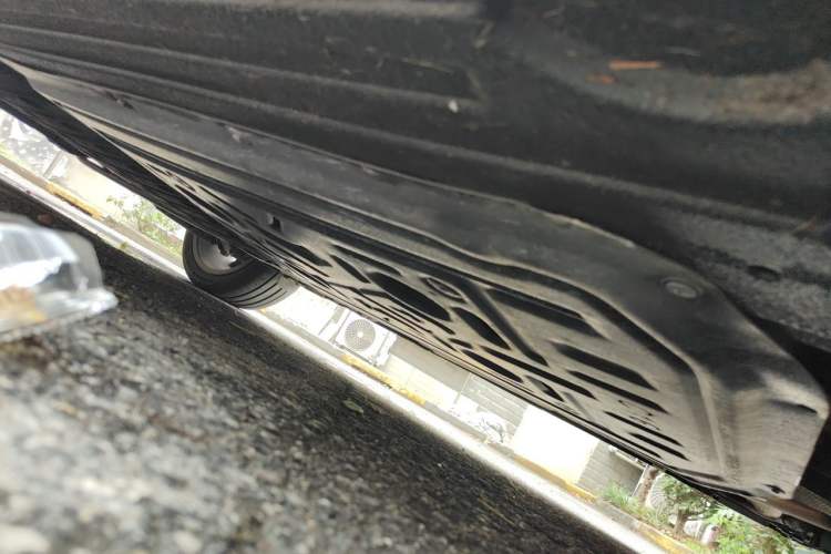 Used Leapmotor C16 2024 Range-Extended 200 LiDAR Edition Chassis Front Right
