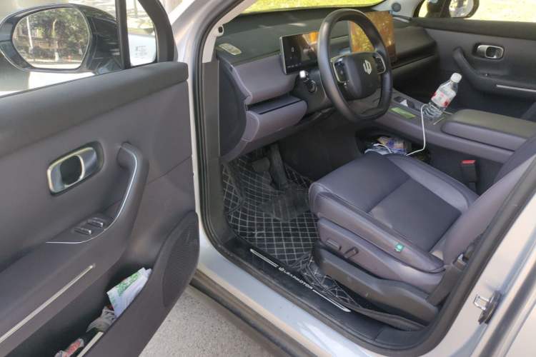 Used Leapmotor C16 2024 Range-Extended 200 Luxury Edition Driver Seat