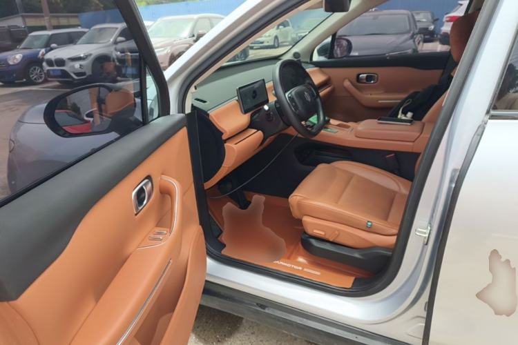 Used Leapmotor C16 2024 Range-Extended 200 Luxury Edition Driver Seat