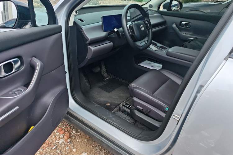 Used Leapmotor C16 2024 Range-Extended 200 LiDAR Edition Driver Seat