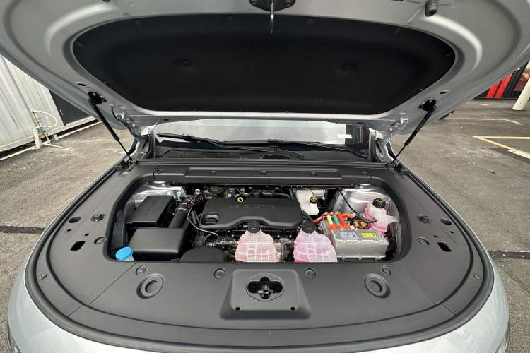 Used Leapmotor C16 2024 Range-Extended 200 Luxury Edition Engine Bay