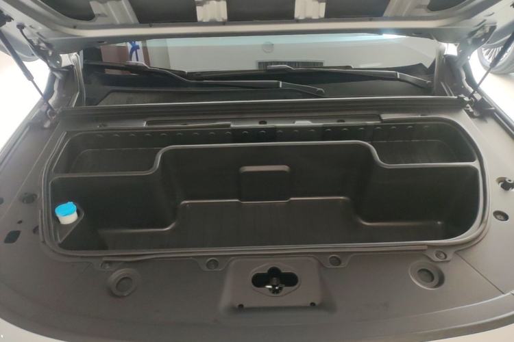 Used Leapmotor C16 2024 All-Electric 520 LiDAR Edition Engine Bay
