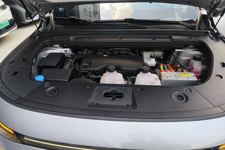 Used Leapmotor C16 2024 Range-Extended 200 LiDAR Edition Engine Bay