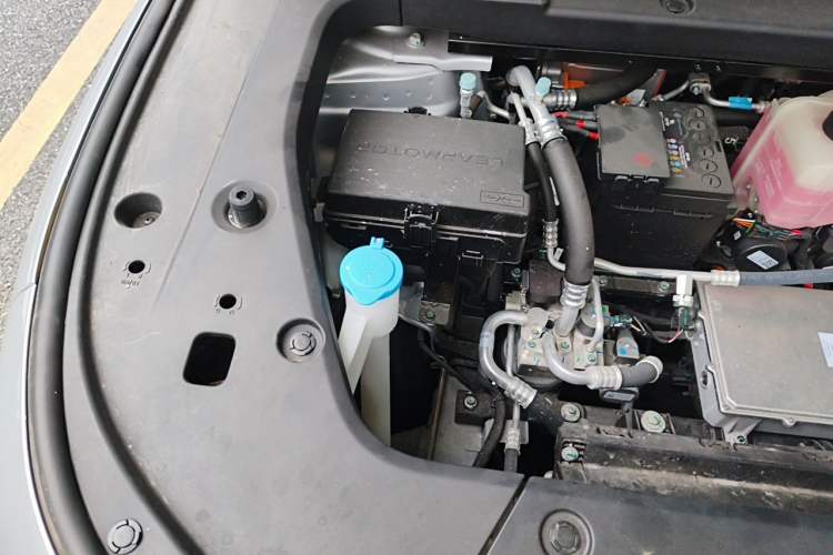 Used Leapmotor C16 2024 Pure Electric 520 Deluxe Edition Engine Bay Right