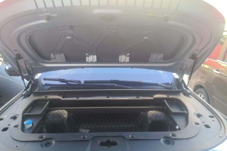 Used Leapmotor C16 2024 All-Electric 520 LiDAR Edition Engine Bay