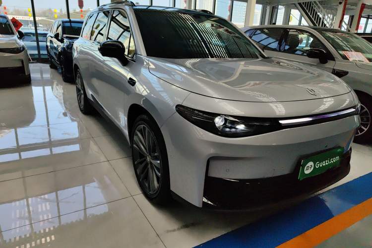 Used Leapmotor C16 2024 Range-Extended 200 Luxury Edition Exterior 1