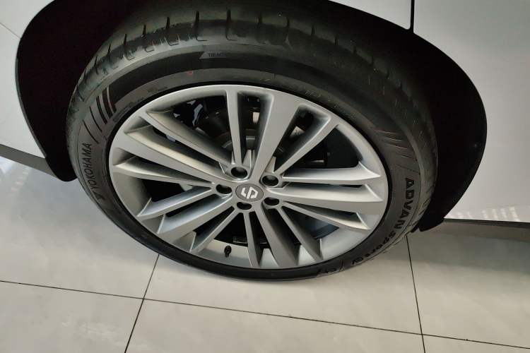Used Leapmotor C16 2024 Range-Extended 200 Luxury Edition Exterior 5