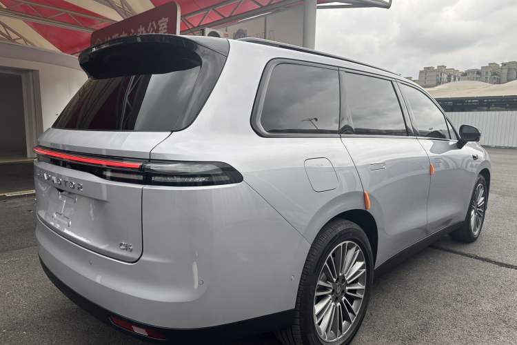Used Leapmotor C16 2024 Range-Extended 200 Luxury Edition Exterior 9