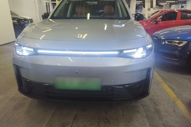 Used Leapmotor C16 2024 Range-Extended 200 Luxury Edition Front