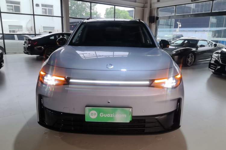 Used Leapmotor C16 2024 Pure Electric 520 Deluxe Edition Front