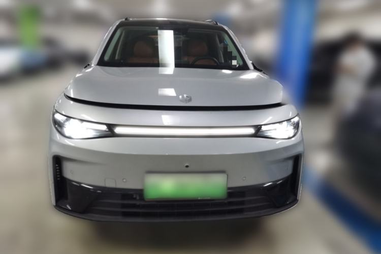 Used Leapmotor C16 2024 Pure Electric 520 Deluxe Edition Front