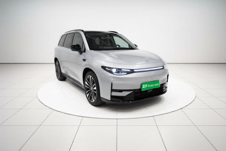 Used Leapmotor C16 2024 Range-Extended 200 Luxury Edition Front Right 45 Deg