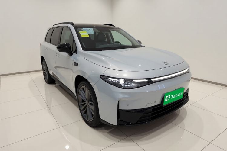 Used Leapmotor C16 2024 All-Electric 580 Luxury Edition Front Right 45 Deg