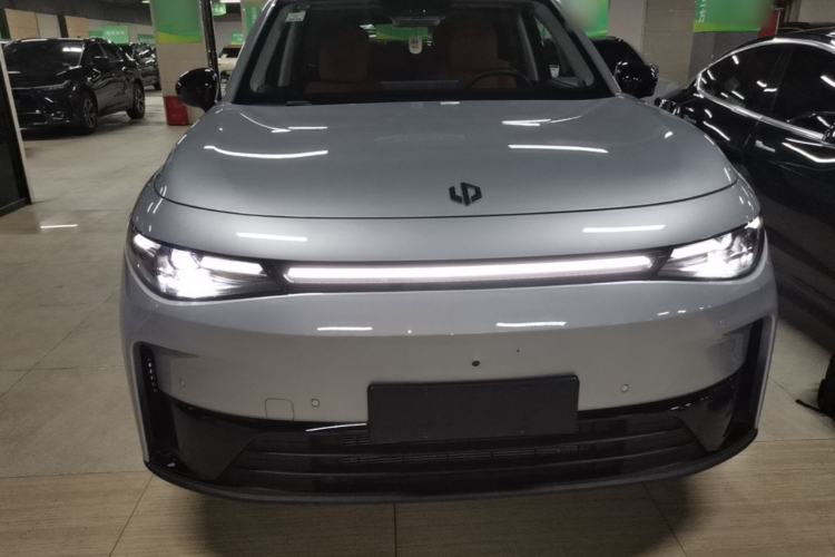 Used Leapmotor C16 2024 Range-Extended 200 Luxury Edition Front