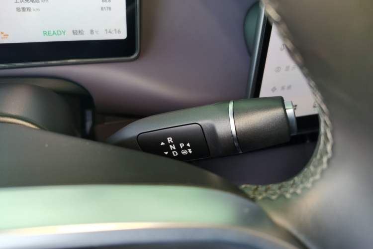 Used Leapmotor C16 2024 Pure Electric 520 Deluxe Edition Gear Lever