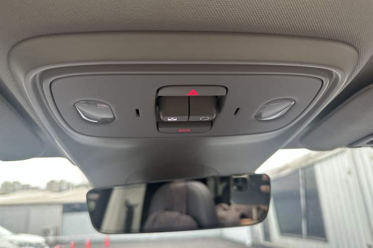 Used Leapmotor C16 2024 Range-Extended 200 Luxury Edition Headliner