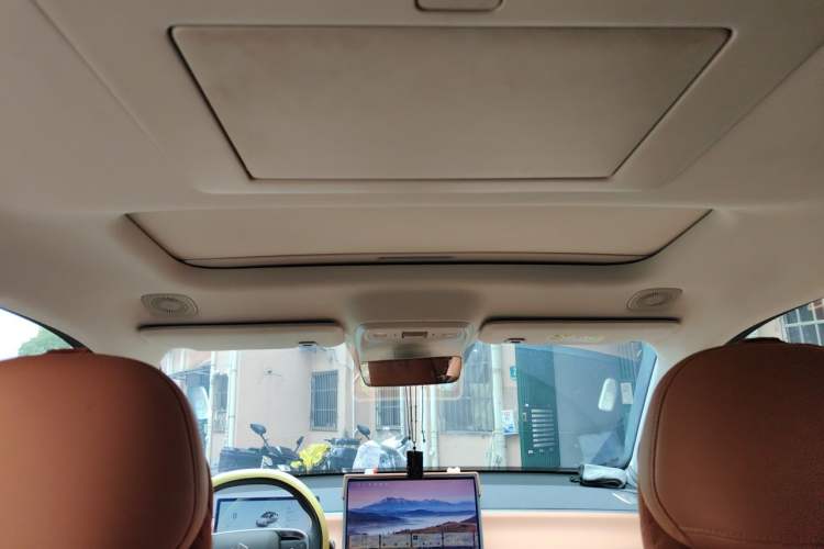 Used Leapmotor C16 2024 Range-Extended 200 LiDAR Edition Headliner