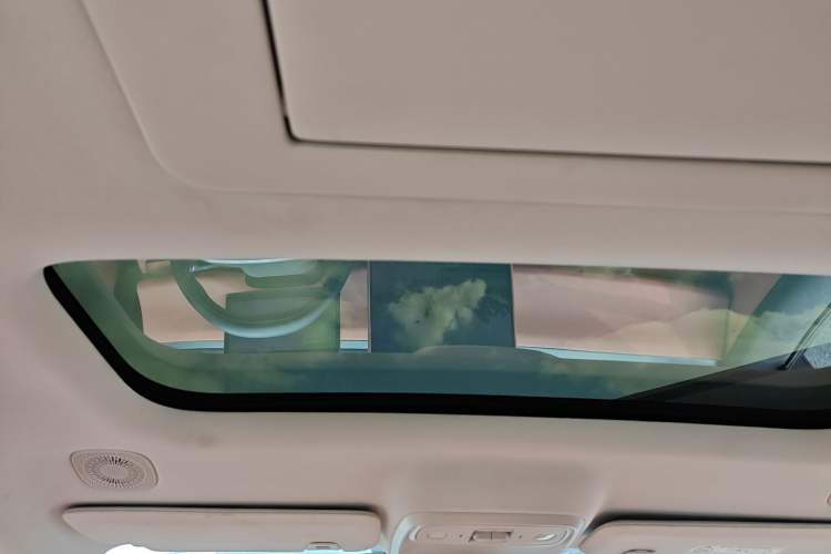 Used Leapmotor C16 2024 Range-Extended 200 Smart Enjoyment Edition Headliner