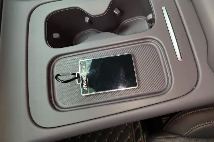 Used Leapmotor C16 2024 Range-Extended 200 Luxury Edition Interior 1