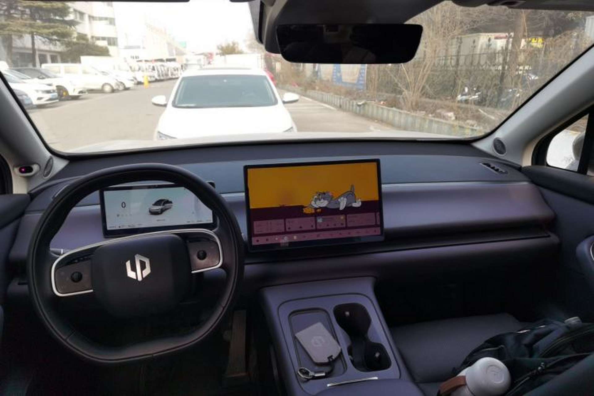 Used Leapmotor C16 2024 Range-Extended 200 LiDAR Edition Interior 2
