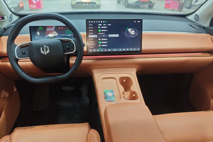Used Leapmotor C16 2024 All-Electric 520 LiDAR Edition Interior 2