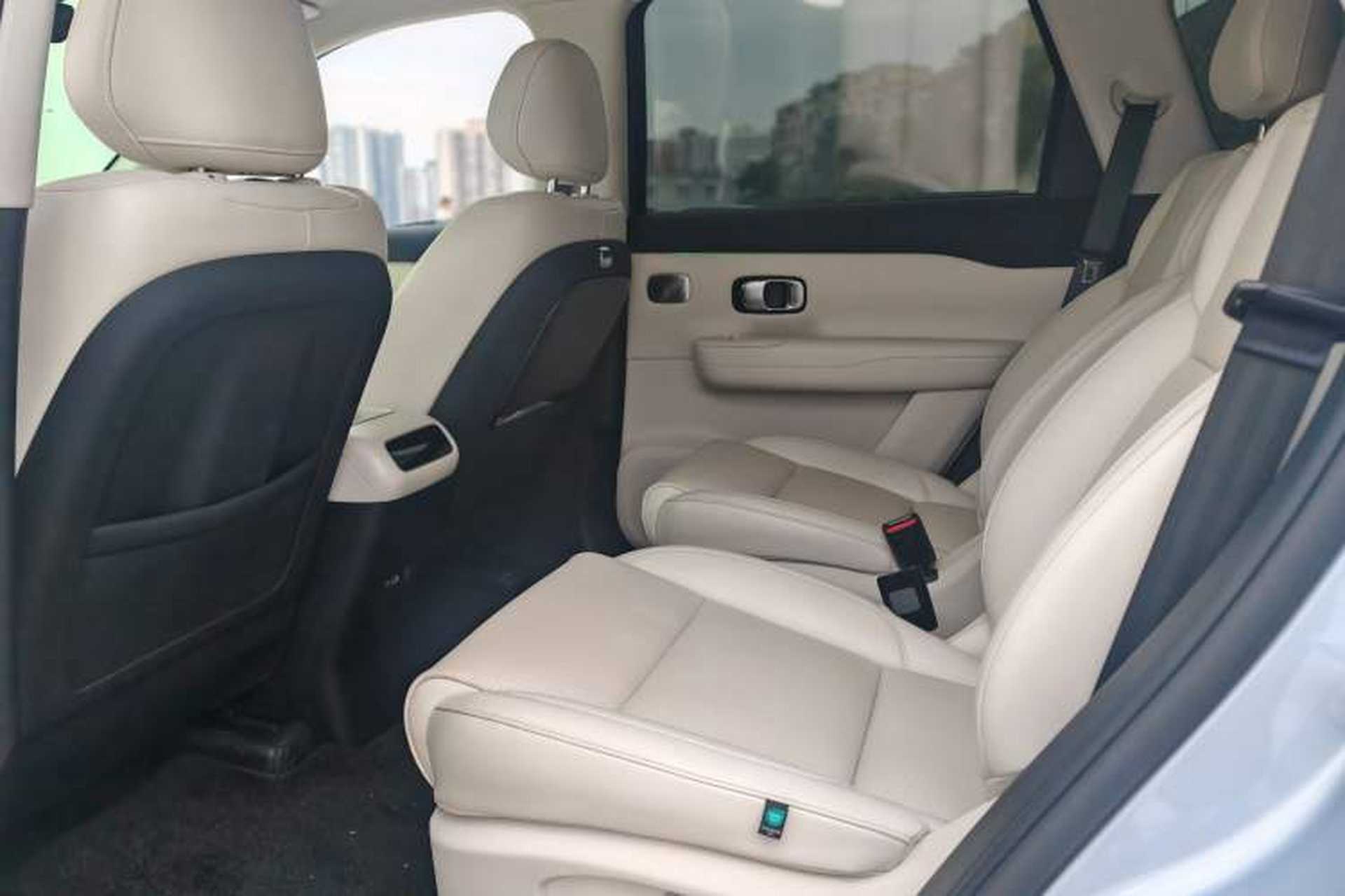 Used Leapmotor C16 2024 Range-Extended 200 Luxury Edition Interior 3