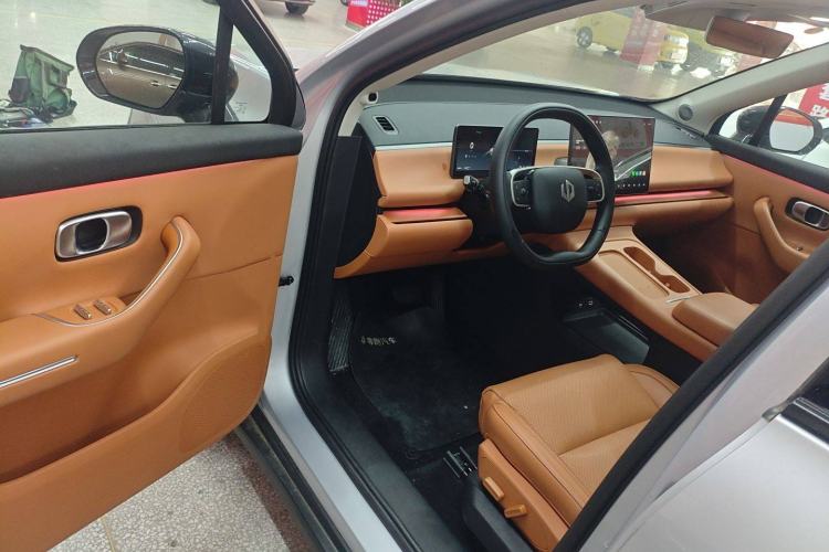 Used Leapmotor C16 2024 All-Electric 520 LiDAR Edition Interior 3