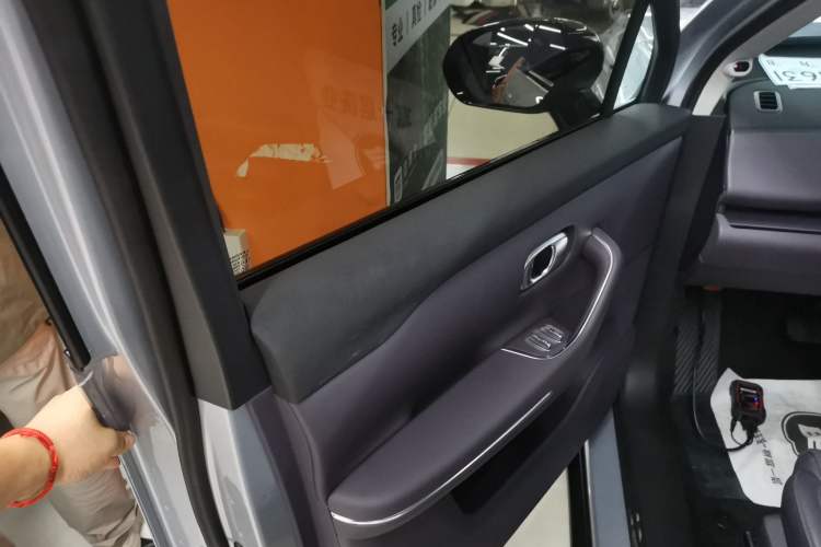 Used Leapmotor C16 2024 Pure Electric 520 Deluxe Edition Left Front Door Interior