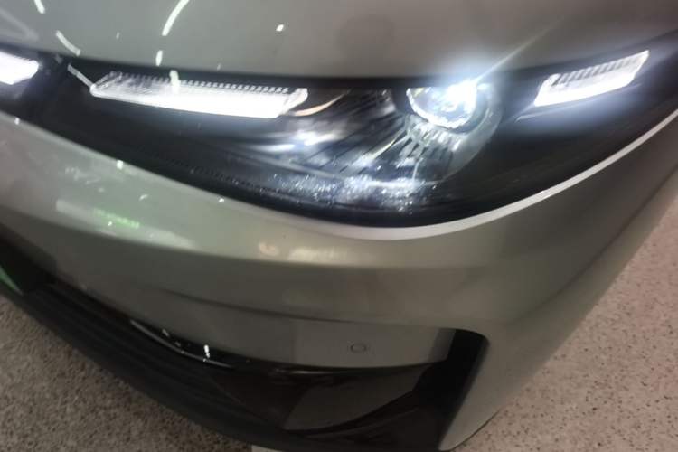 Used Leapmotor C16 2024 Pure Electric 520 Deluxe Edition Left Front Headlight