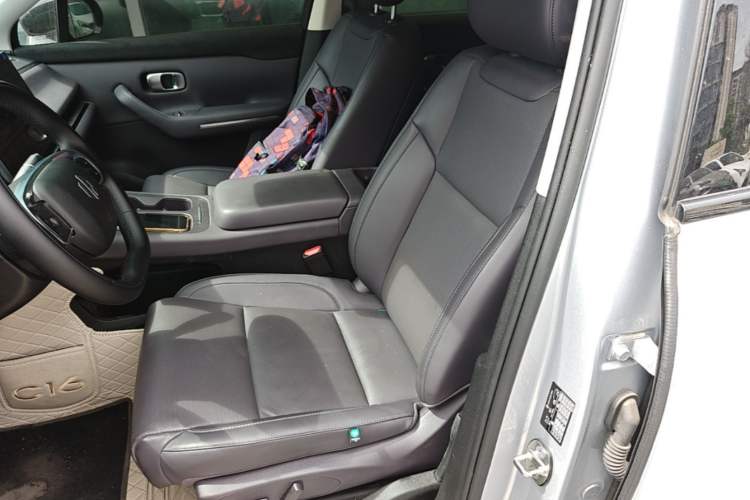 Used Leapmotor C16 2024 Range-Extended 200 Luxury Edition Left Front Seat