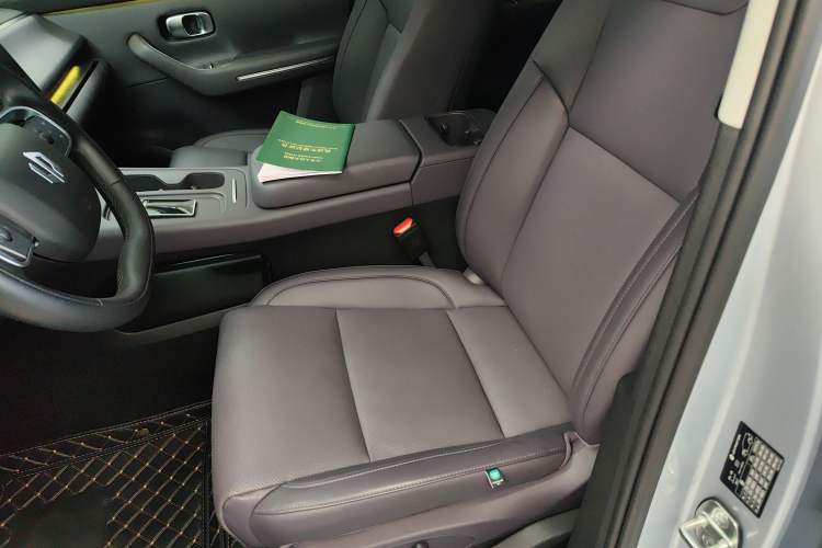 Used Leapmotor C16 2024 Range-Extended 200 Luxury Edition Left Front Seat