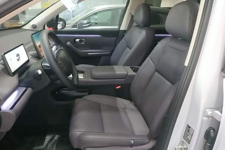 Used Leapmotor C16 2024 All-Electric 580 Luxury Edition Left Front Seat