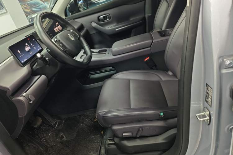 Used Leapmotor C16 2024 Pure Electric 580 LiDAR Edition Left Front Seat