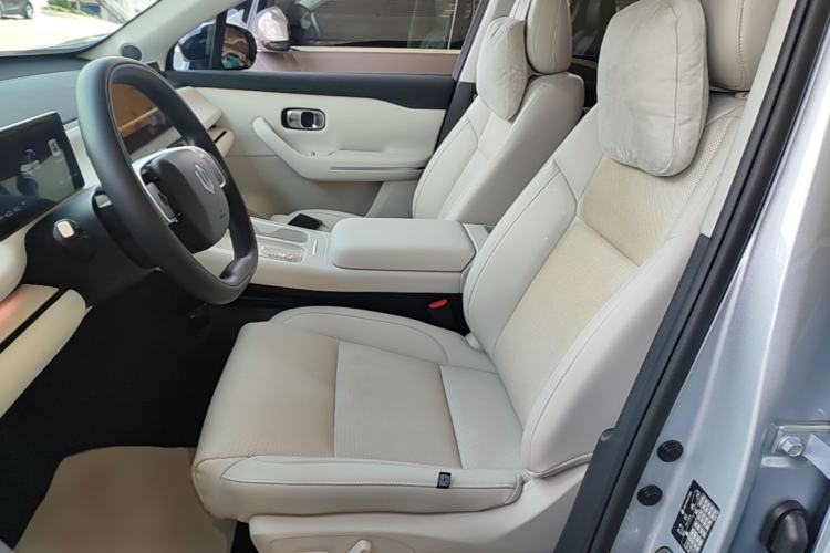 Used Leapmotor C16 2024 Range-Extended 200 Luxury Edition Left Front Seat