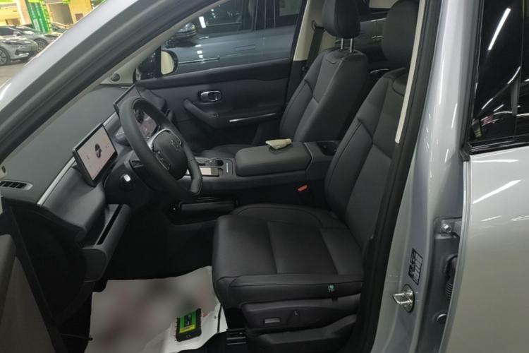 Used Leapmotor C16 2024 Range-Extended 200 Luxury Edition Left Front Seat