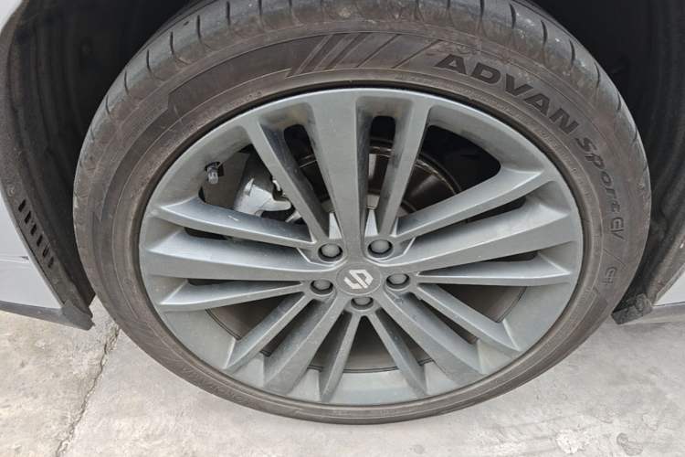 Used Leapmotor C16 2024 Range-Extended 200 Luxury Edition Left Front Wheel Hub